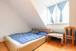 Vermietetes Einfamilienhaus mit Garten, 2 Freistellplätzen und Garage in Homburg – Saarpfalz-Kreis – Vorschaubild 7