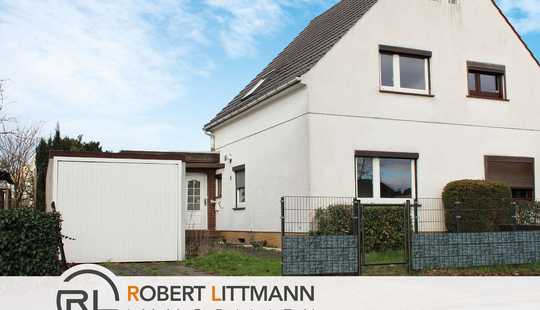 Bild von Doppelhaushälfte mit guter Verkehrsanbindung, in ruhiger Lage