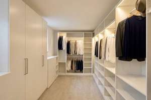 Executive Rental (möbliert, befristet): 166 qm Gartenwohnung in M-Solln mit Stell- & E-Ladeplatz – Die vollständige Adresse der Immobilie erhältst du vom Anbieter., 81479 Solln, München – Vorschaubild 14