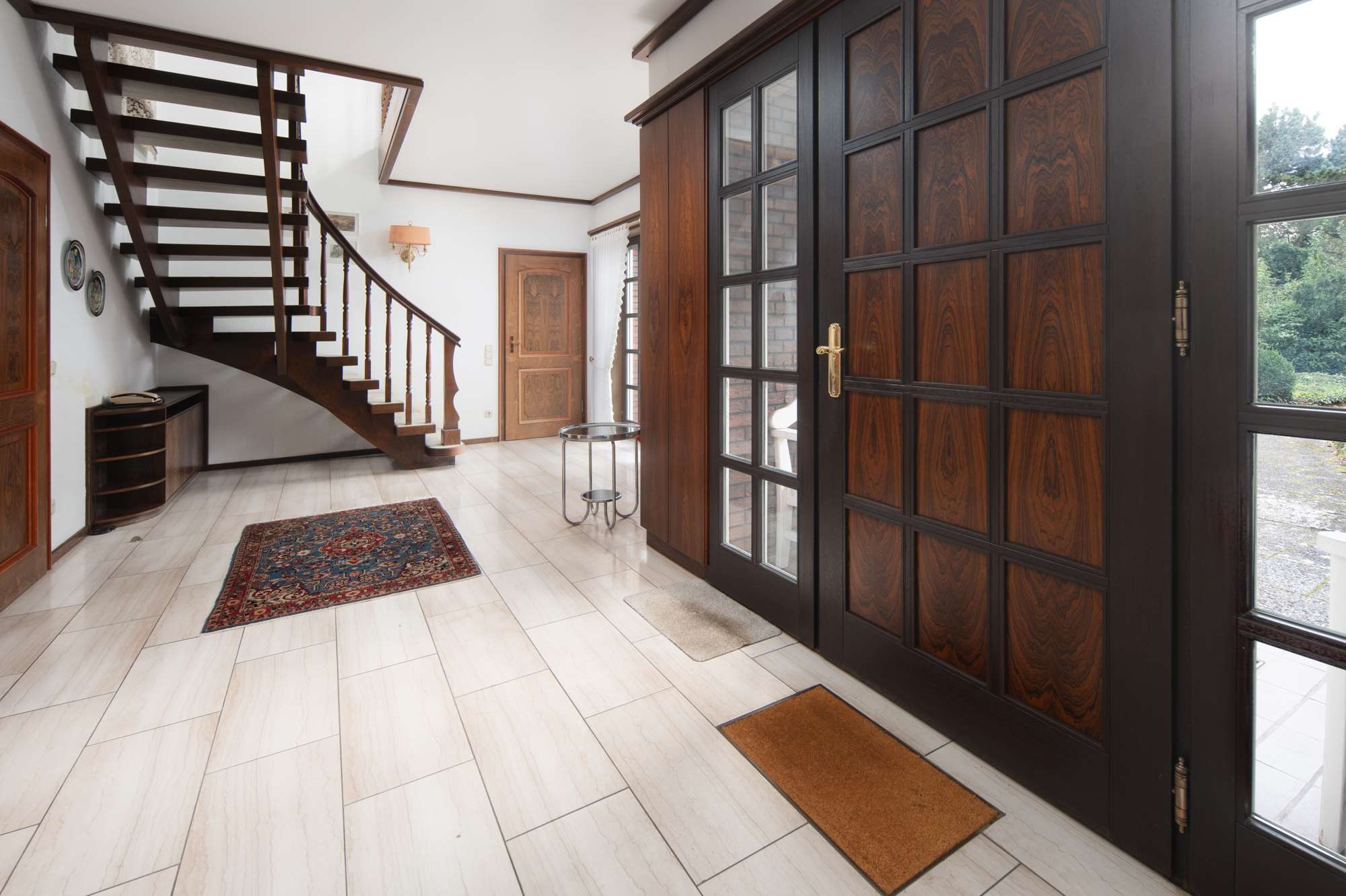 Immobilie in Thedinghausen - Einzigartiges Landhaus auf circa 9050 m² parkähnlichem Grundstück - Bild 2