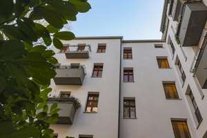 Rarität im Kiez: Hochwertige Dachgeschoss-Maisonette im Simon-Dach-Kiez – Die vollständige Adresse der Immobilie erhältst du vom Anbieter., 10249 Friedrichshain, Berlin – Vorschaubild 24