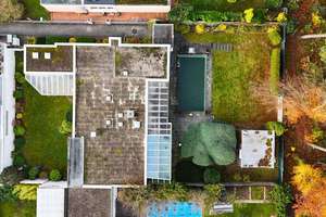 Stilvoller Bungalow mit Pool in ruhiger Waldrandlage – Die vollständige Adresse der Immobilie erhältst du vom Anbieter., 63150 Heusenstamm – Vorschaubild 2