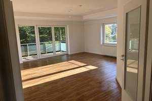 3-Zimmer Wohnung im 2. OG mit 2 Balkonen in ruhiger Lage