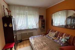 Vermietete Wohnung mit Balkon im 1.Obergeschoss in Essen-Borbeck - Attraktive Kapitalanlage – Wüstenhöfer Str. 156, 45355 Bochold, Essen – Vorschaubild 4