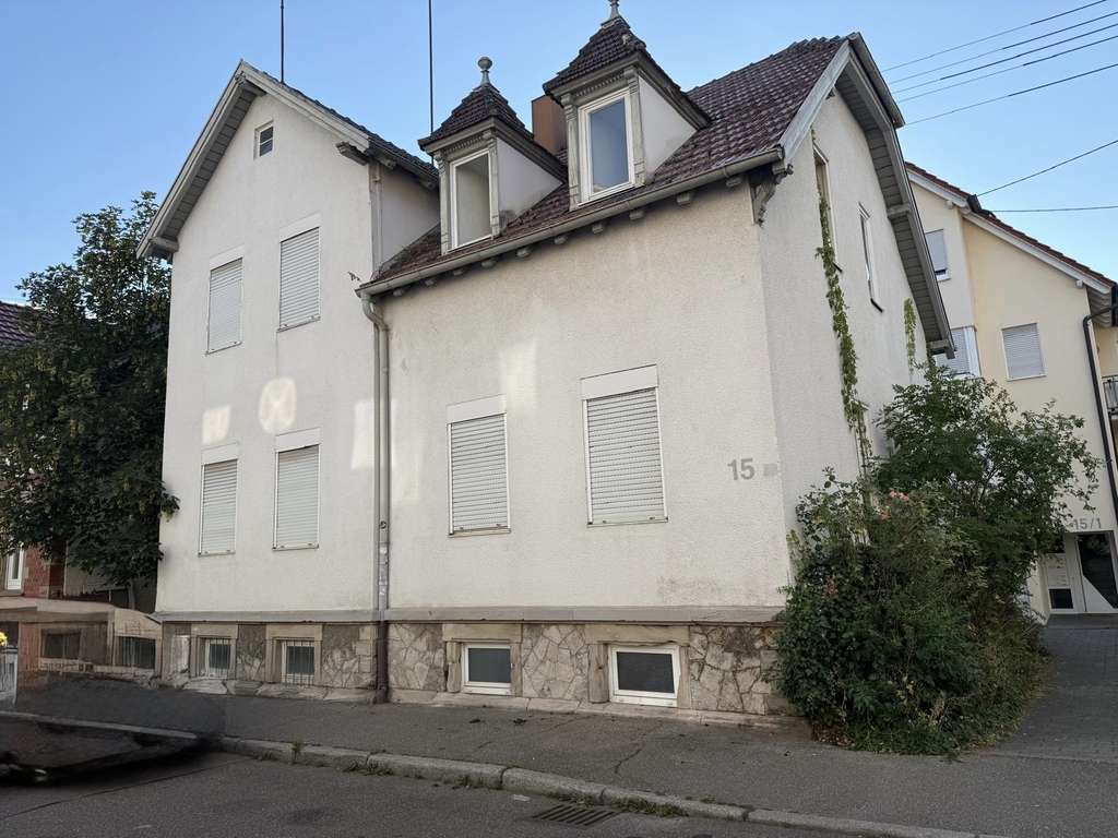 Immobilie in Winnenden - Zweifamilienhaus in der Innenstadt sucht neue Eigentümer - Bild 2