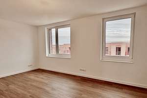 Neubau-Gebiet Hannover KRONSRODE: Einbauküche, gr. Süd-Balkon, Fußbodenheizung, Gäste-Bad, TG, Kellr – Bärenbleek 4B, 30539 Bemerode, Hannover – Vorschaubild 12