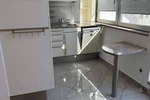 3 Zimmer Dachgeschosswohnung in guter Lage unweit Kurfürstendamm  ( bezugsfrei ) – Die vollständige Adresse der Immobilie erhältst du vom Anbieter., 10711 Halensee, Berlin – Vorschaubild 5