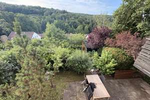 Idyllisch! Renoviertes 3 Parteienhaus mit schönem Garten und Doppelgarage in toller Aussichtslage – Die vollständige Adresse der Immobilie erhältst du vom Anbieter., 70195 Botnang-West, Stuttgart – Vorschaubild 3