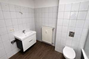 Helle Dachgeschosswohnung mit Seeblick – Berliner Allee 175, 13088 Weißensee, Berlin – Vorschaubild 8