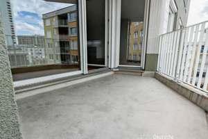 Großzügige 1-Zimmer-Wohnung mit moderner Einbauküche in München – 80686 Land in Sonne, München – Vorschaubild 15