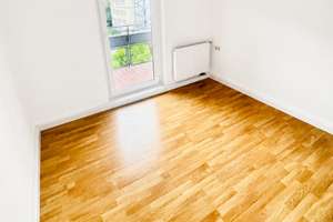 Helle 3-Zimmer-Wohnung mit zwei Balkonen in Stuttgart-West (Hölderlinplatz) mit tollem Stadtblick – Die vollständige Adresse der Immobilie erhältst du vom Anbieter., 70174 Relenberg, Stuttgart – Vorschaubild 4