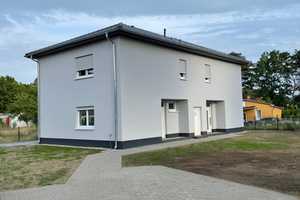 Moderne Doppelhaushälfte zur Miete in Bestensee – Franz-Mehring-Straße 11, 15741 Dahme-Spreewald (Kreis) – Vorschaubild 2