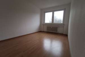 Neu Renovierte 3 1/2 Z.-Whg. (K/D/B) mit Balkon, Nähe Stadtgarten & Allg. Krankenhaus – Christian-Rohlfs-Str. 13, 58089 Wehringhausen, Hagen – Vorschaubild 4