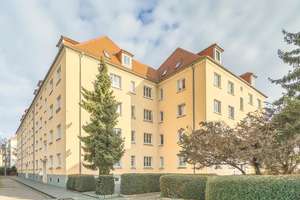 KAPITALANLAGE - ERSTKLASSIGE 3 ZIMMER DACHGESCHOSSWOHNUNG IN BEGEHRTER LAGE - UNWEIT ZUR ELBE – Lommatzscher Platz 6, 1139 Mickten, Dresden – Vorschaubild 1