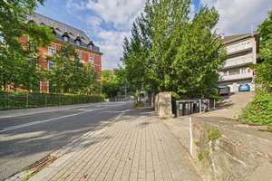 Möblierte 3,5-Zimmer-Wohnung mit Balkon und Panoramablick am Kurpark Wiesbaden – Parkstraße 63, 65191 Sonnenberg, Wiesbaden – Vorschaubild 15