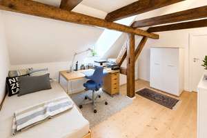 Historischer Charme auf drei Wohnebenen – außergewöhnliche Maisonettewohnung mit großem Balkon im He – Die vollständige Adresse der Immobilie erhältst du vom Anbieter., 93047 Innenstadt, Regensburg – Vorschaubild 14