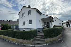 Wohnhaus mit vielen Zimmer und kleinem Grundstück zum Modernisieren in Laupheim-Untersulmetingen – Biberach (Kreis) – Vorschaubild 4
