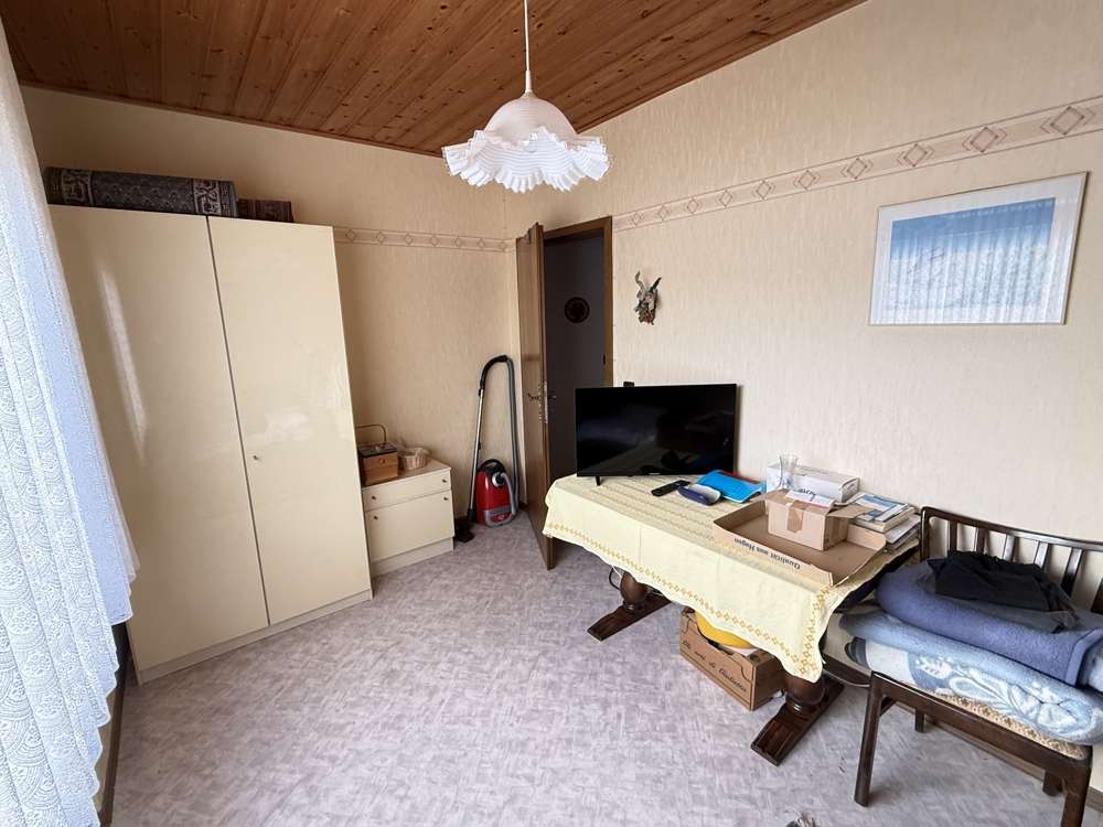 Immobilie in Steimel - Ansprechendes Einfamilienhaus mit außergewöhnlichem Raumangebot in ruhiger Ortsrandlage - Bild 4