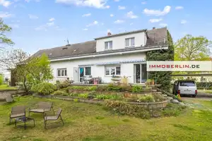 IMMOBERLIN.DE - Ländliches Wohnen & Gewerbe! Sehr attraktives Haus mit Praxisräumen, Wohnung & Ausba – Potsdam-Mittelmark (Kreis) – Vorschaubild 1