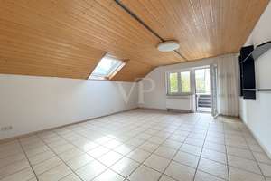 Großzügige Wohnung mit Balkon und Gartennutzung – Die vollständige Adresse der Immobilie erhältst du vom Anbieter., 75180 Sonnenberg, Pforzheim – Vorschaubild 3
