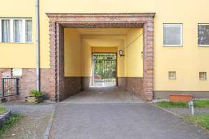 Hochwertig sanierte 3-Zimmer-Wohnung in seltenem Wohn-Kleinod – Die vollständige Adresse der Immobilie erhältst du vom Anbieter., 14199 Schmargendorf, Berlin – Vorschaubild 2