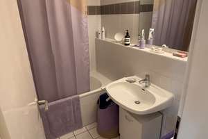 gemütliche 2 Zimmerwohnung mit EBK, Parkett, Balkon und Aufzug sucht Nachmieter – 30655 Groß-Buchholz, Hannover – Vorschaubild 18