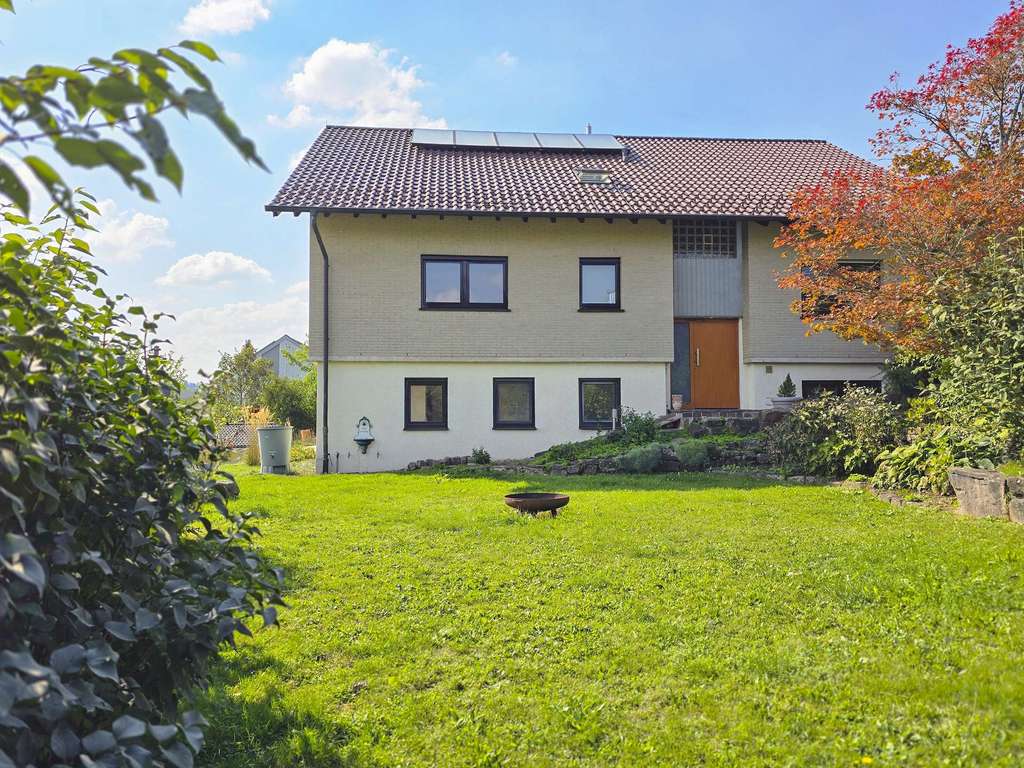 Immobilie in Unterreichenbach - Großzügiges Wohntalent mit maximaler Flexibilität in begehrter Aussichtslage - Bild 3