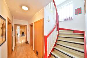 Einfamilienhaus mit Charme und Potenzial - herrlicher Garten, Dachterrasse und Garage inklusive – Karlsruhe (Kreis) – Vorschaubild 9