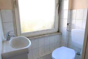 Großzügiges, zweigeschossiges Einfamilienhaus in bevorzugter, ruhiger Wohnlage von Rudow – Die vollständige Adresse der Immobilie erhältst du vom Anbieter., 12355 Rudow, Berlin – Vorschaubild 8