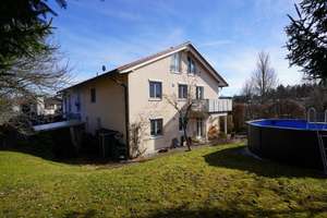 Kaufpreissenkung Großes Reiheneckhaus mit Bergblick, 2 Wohneinheiten tollem Garten in Lindenberg – Die vollständige Adresse der Immobilie erhältst du vom Anbieter., 88161 Lindenberg im Allgäu – Vorschaubild 1