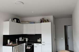 Leben am Wasser in extravaganter Lage - Top Aufteilung - 2- Zimmer – Stéphanie-Kuder-Straße 7, 30453 Limmer, Hannover – Vorschaubild 3
