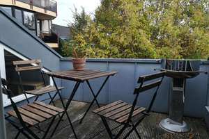 3er-WG Wohnung (4ZKDB), Altbau, Hinterhof mit Dachausbau und Loggia – Raderthaler Straße 27, 50968 Raderthal, Köln – Vorschaubild 2