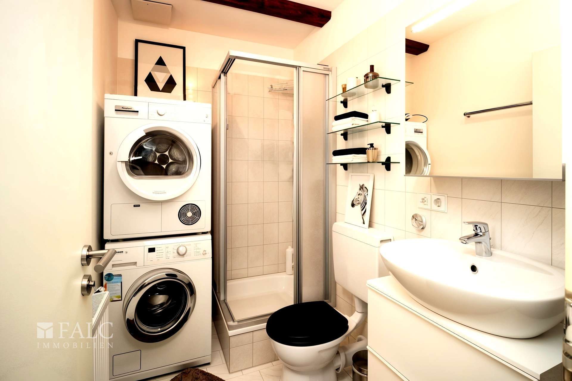 Immobilie in Köngen - Hochwertig ausgebaute Wohnung im Denkmal - Bild 2