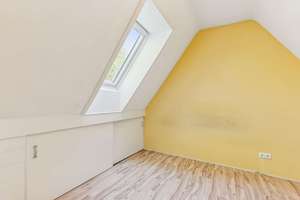 Teilsaniertes Anwesen am Unteren Giersberg – Die vollständige Adresse der Immobilie erhältst du vom Anbieter., 57072 Siegen, Siegen – Vorschaubild 17