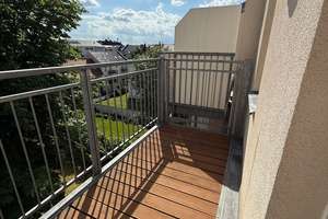 Wohnen mit Charakter: Charmante 2-Zimmer DG-Wohnung mit Balkon & EKB - Loftcharakter in Gohlis-Süd