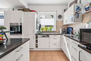1A-Kapitalanlage in Ummendorf – 3 Wohneinheiten, PV-Einnahmen und Doppelgarage – Die vollständige Adresse der Immobilie erhältst du vom Anbieter., 88444 Ummendorf – Vorschaubild 7
