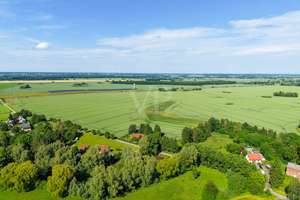 Landhauscharme trifft Raumvielfalt: Großes Grundstück für neue Ideen – Die vollständige Adresse der Immobilie erhältst du vom Anbieter., 18516 Süderholz – Vorschaubild 8