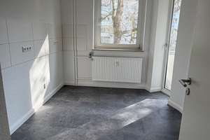 Schöne 3-Zimmerwohnung mit Balkon – Malortiestr.  10, 30419 Herrenhausen, Hannover – Vorschaubild 4