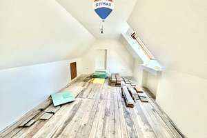 Modernisierter Altbau mit Charme & Substanz – 9 Zimmer, 290 m² in ruhiger Lage von Quickborn – Die vollständige Adresse der Immobilie erhältst du vom Anbieter., 25451 Quickborn – Vorschaubild 12