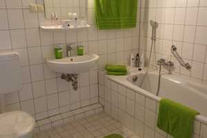 3-Zimmer-Wohnung mit Ausblick in Reislingen S/W – V.-Droste-Hülshoff-Str. 33, 38446 Wolfsburg – Vorschaubild 6