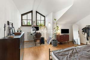 Charmante Dachgeschosswohnung mit Loggia und Garage – gemütliches Wohnen mit Wohlfühlcharakter – Die vollständige Adresse der Immobilie erhältst du vom Anbieter., 83024 Westerndorf Sankt Peter, Rosenheim – Vorschaubild 12