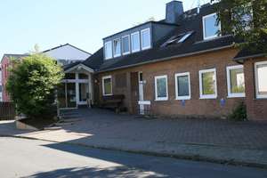 Attraktives Wohn- und Geschäftshaus mit idyllischem Garten – Die vollständige Adresse der Immobilie erhältst du vom Anbieter., 31698 Lindhorst – Vorschaubild 4