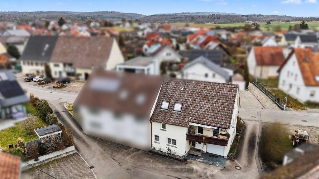 Immobilie in Mühlhausen-Ehingen - Preisattraktives Einfamilienhaus mit viel Platz und Potenzial in Ehingen - Bild 1