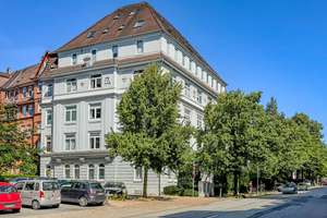 Kiel - Exerzierplatz - freiwerdende 4-Zimmer-Eigentumswohnung mit Balkon nahe Schrevenpark – Die vollständige Adresse der Immobilie erhältst du vom Anbieter., 24103 Exerzierplatz, Kiel – Vorschaubild 1