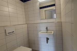 *Neuwertig!* exklusive 3 Zimmer wohnung mit Balkon und EBK  - zentrumsnah! – Stobäusplatz 2, 93047 Ostenviertel, Regensburg – Vorschaubild 11