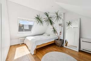 Familienfreundliche Maisonettewohnung mit schöner Dachterrasse! – Die vollständige Adresse der Immobilie erhältst du vom Anbieter., 40223 Bilk, Düsseldorf – Vorschaubild 12