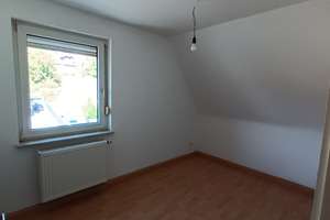 Alltagstaugliche 3-Zimmer-Wohnung in Würzburg – Versbacher Straße 108, 97078 Versbach, Würzburg – Vorschaubild 2