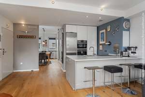 Property thumbnail 11