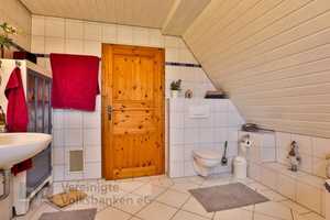 Gemütliches Einfamilienhaus mit toller Veranda – Reutlingen (Kreis) – Vorschaubild 19