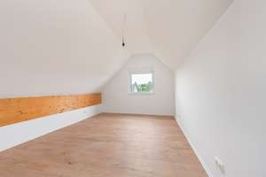 Exklusive Neubau-Maisonettewohnung mit Galerie & Sonnenterrasse – Meschenicherstr. 6, 50354 Hürth – Vorschaubild 10